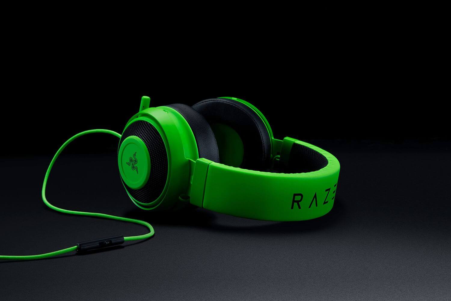 Гарнитура razer. Наушники Razer Kraken Pro v2. Наушники Razer Kraken Pro v2 Oval Green. Рейзер Кракен про v2. Игровые наушники Razer Kraken Pro v2 Oval.